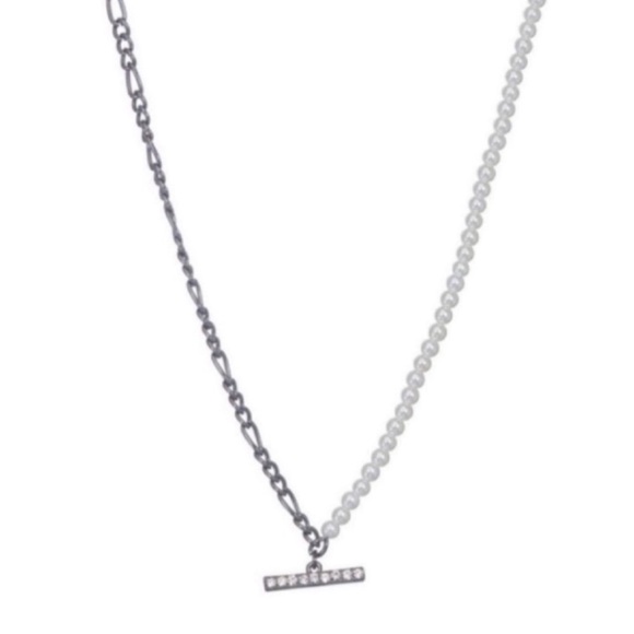 Pearl Necklace - Picture 6 of 6